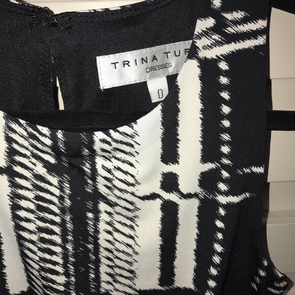 Trina Turk Kathleen Jersey Sheath Dress Size 0 - Picture 5 of 7